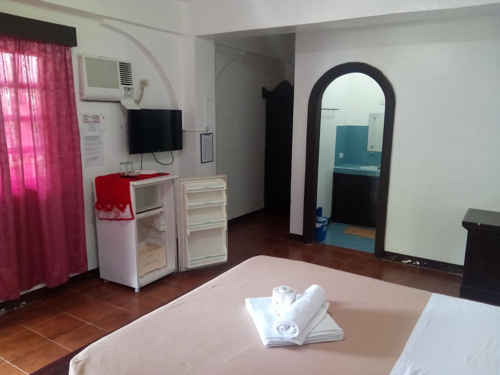 Seashore Beach Resort Puerto Galera Εξωτερικό φωτογραφία