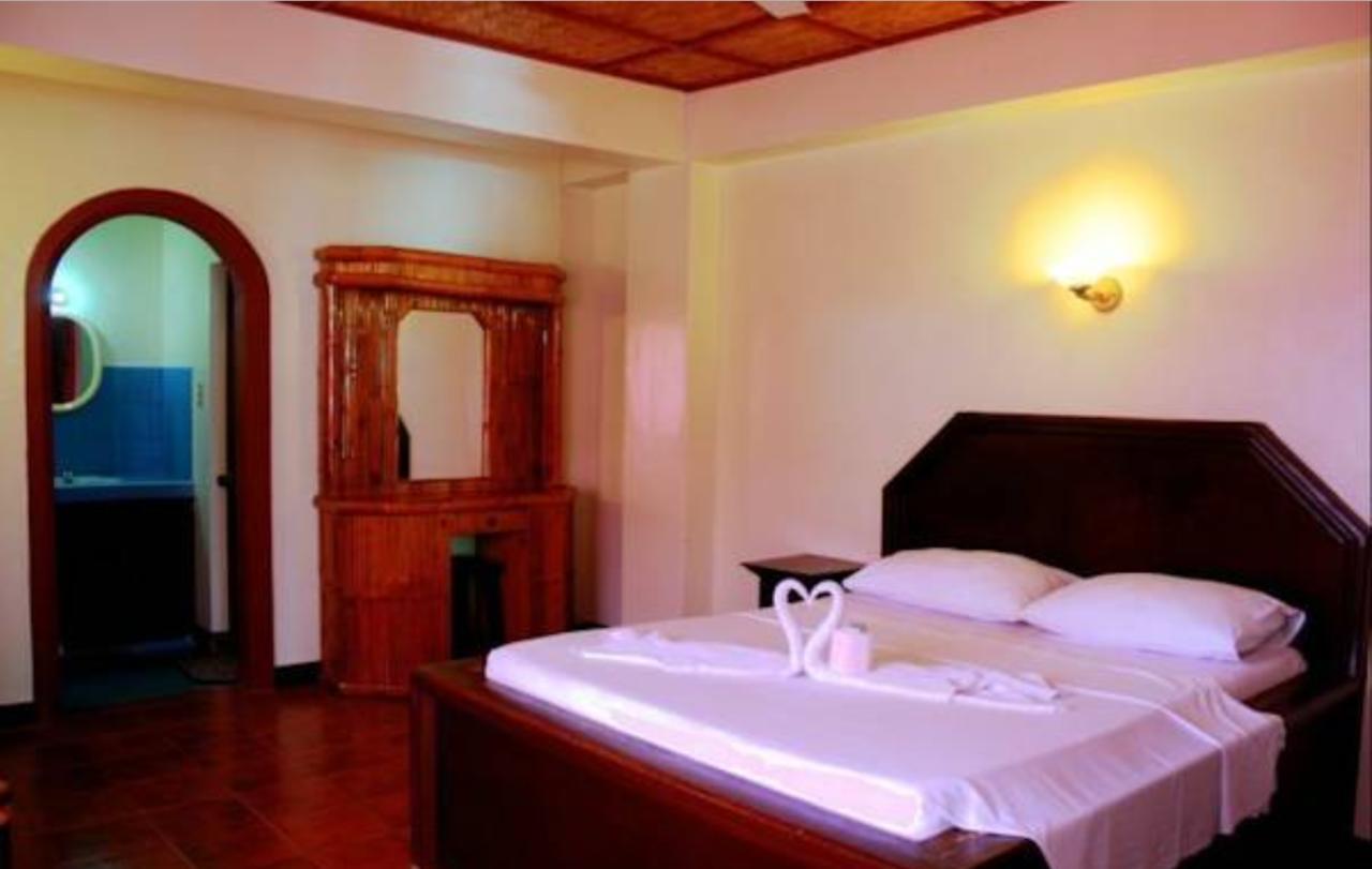 Seashore Beach Resort Puerto Galera Εξωτερικό φωτογραφία